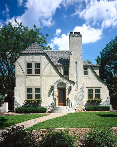 tudor style exterior paint